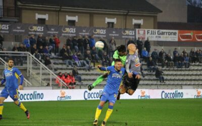 Nonostante Santini e tanta grinta, la solita “Tavanata” spiana la strada alla Carrarese