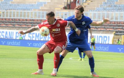 La generosa Alessandria non ce la fa a vincere a Como, per i grigi ora saranno playoff