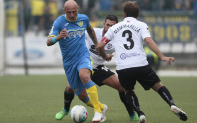 Stop per la Carrarese a Vercelli, Novara rullo compressore