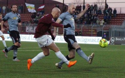 Ben tre pali fermano l’Alessandria