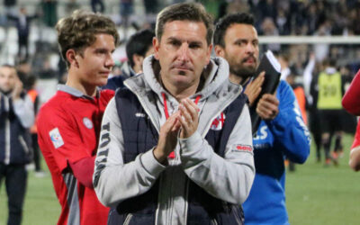 I Grigi combattono, ma alla fine devono cedere alla Pro Vercelli