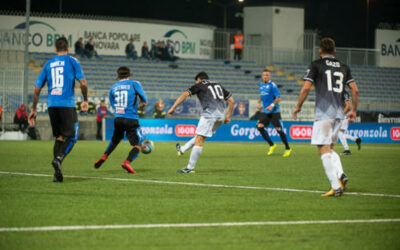 Cadono le “corazzate” Carrarese e Novara, straripante il Pisa