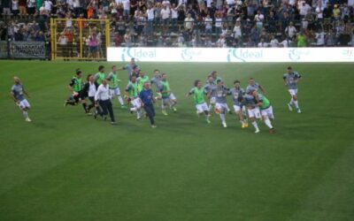 Doveva essere la domenica dell’Alessandria risorta, ma qualcuno ha deciso che rimarrà per sempre l’ultima del vecchio e caro “Mocca”, nulla più